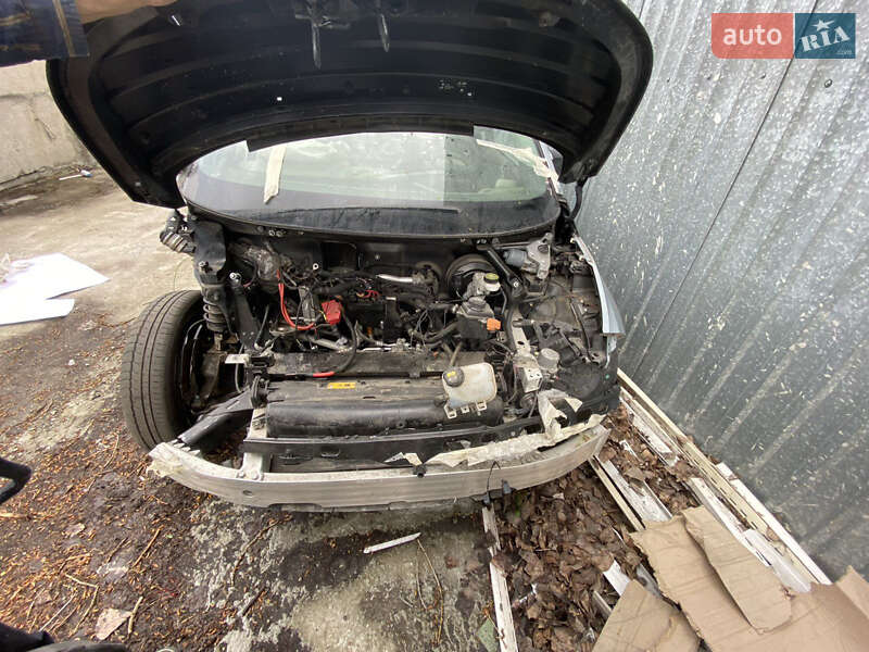 Хэтчбек BMW I3 2015 в Киеве