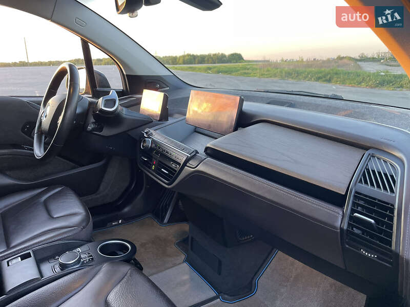 Хэтчбек BMW I3 2017 в Киеве