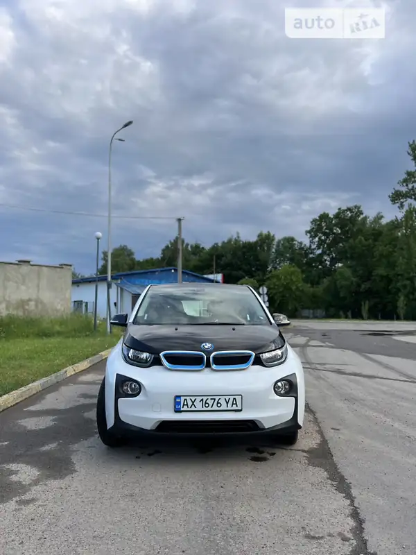 BMW I3