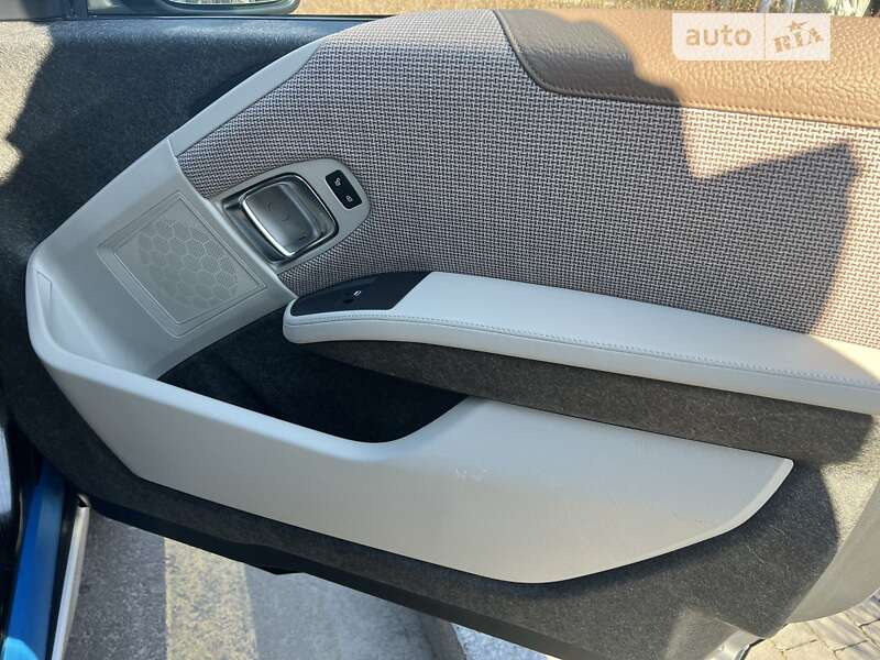 Хэтчбек BMW I3 2019 в Киеве