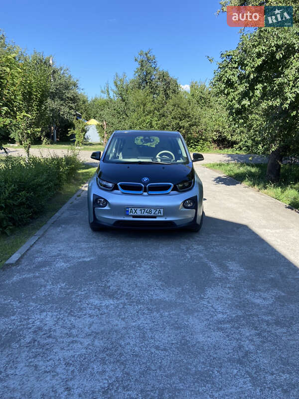 Хэтчбек BMW I3 2016 в 