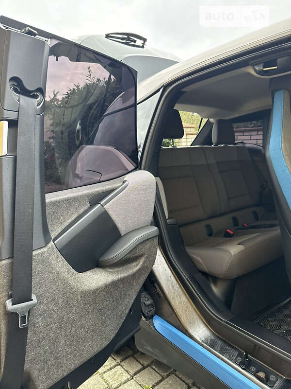 Хэтчбек BMW I3 2015 в Львове фото 14 Хэтчбек BMW I3 2015 в Львове