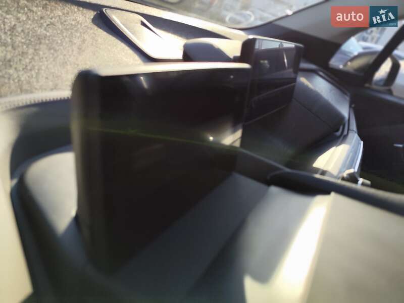 Хэтчбек BMW I3 2016 в Киеве фото 77 Хэтчбек BMW I3 2016 в Киеве