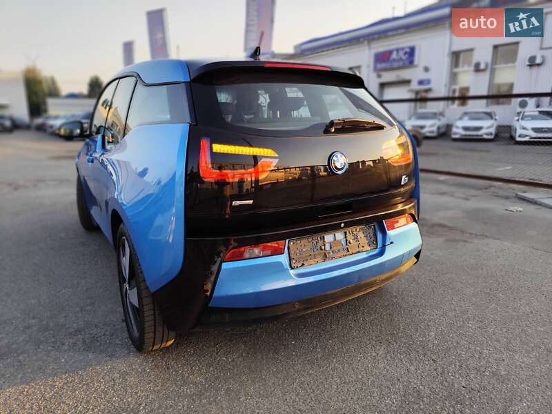 Хэтчбек BMW I3 2016 в Киеве