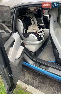 Хэтчбек BMW I3 2014 в 