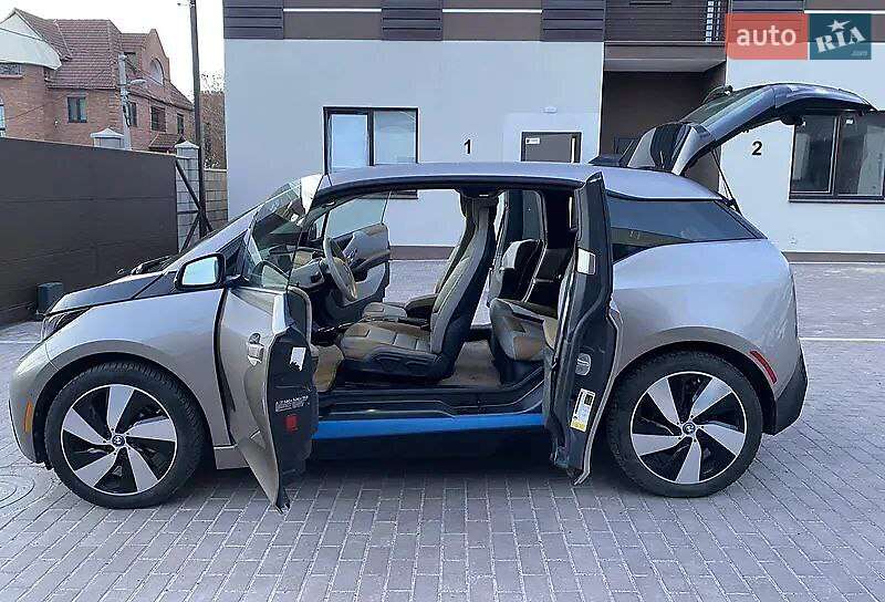 Хэтчбек BMW I3 2015 в Одессе
