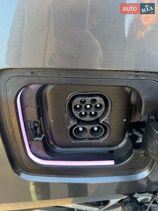 Хэтчбек BMW I3 2016 в Василькове