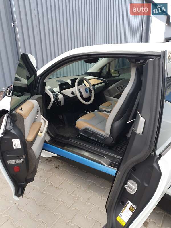 Хэтчбек BMW I3 2015 в Одессе