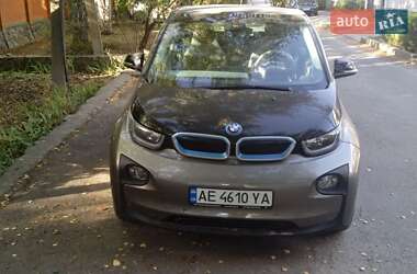 Хетчбек BMW I3 2016 в Дослідному