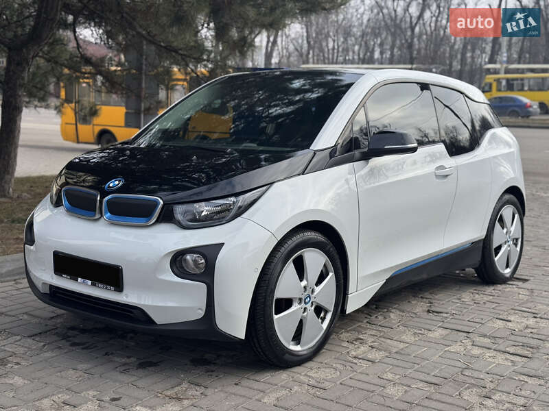 Хэтчбек BMW I3 2015 в 