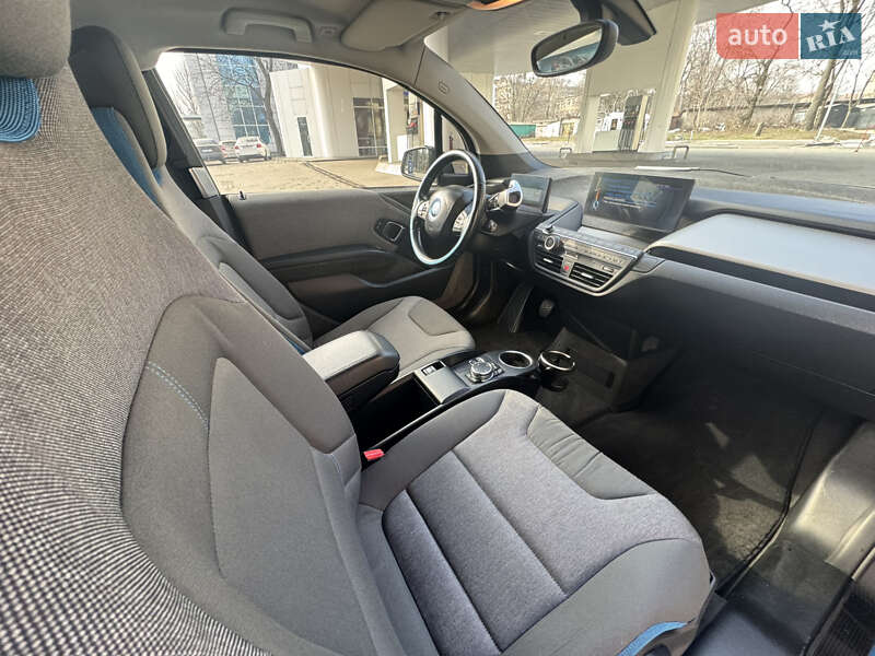 Хетчбек BMW I3 2015 в Дніпрі
