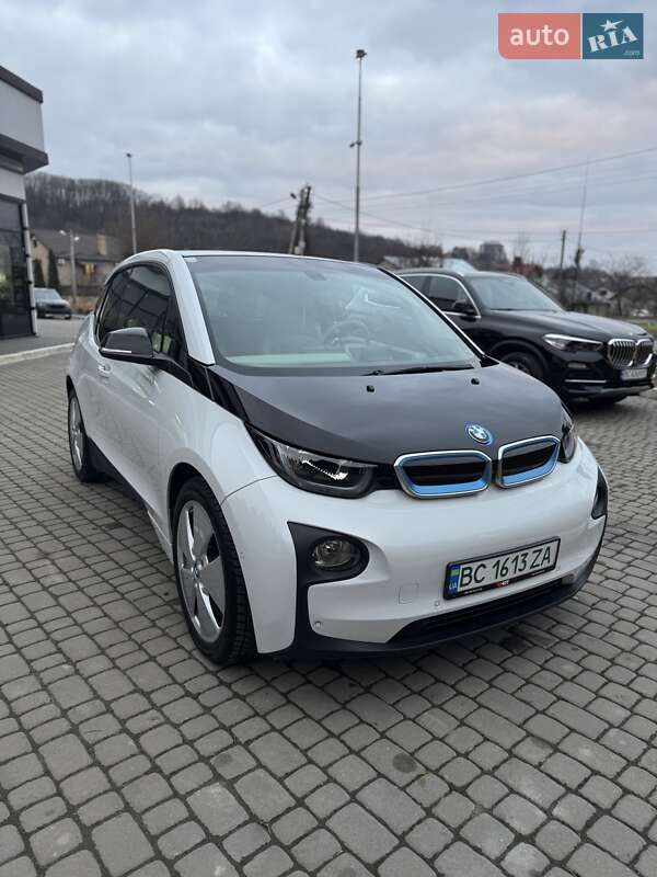 Хэтчбек BMW I3 2016 в 