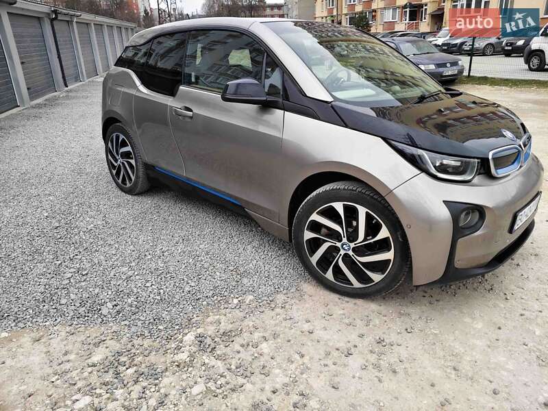 Хетчбек BMW I3 2016 в Тернополі
