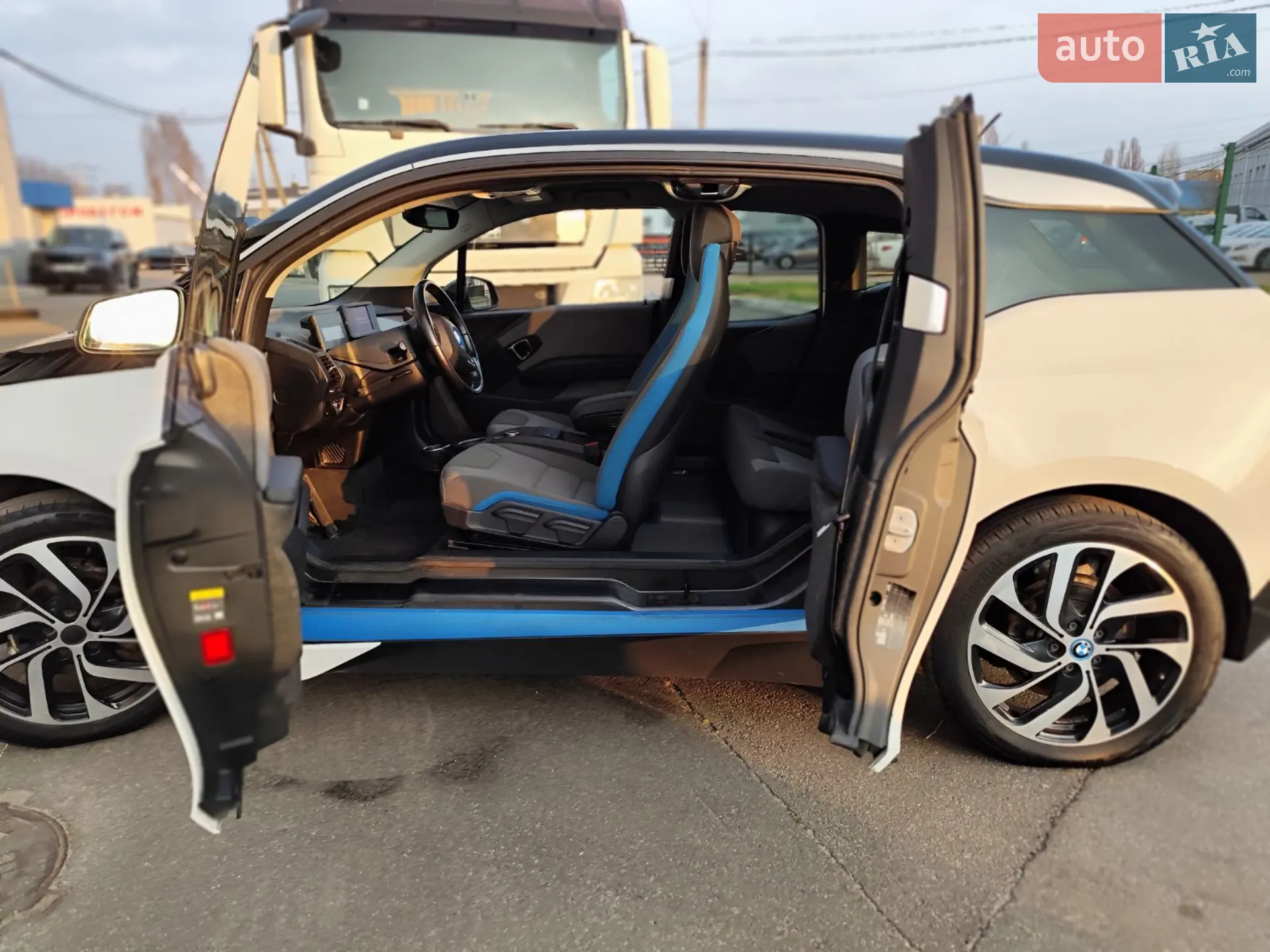 2019 BMW i3 - мініатюра 22