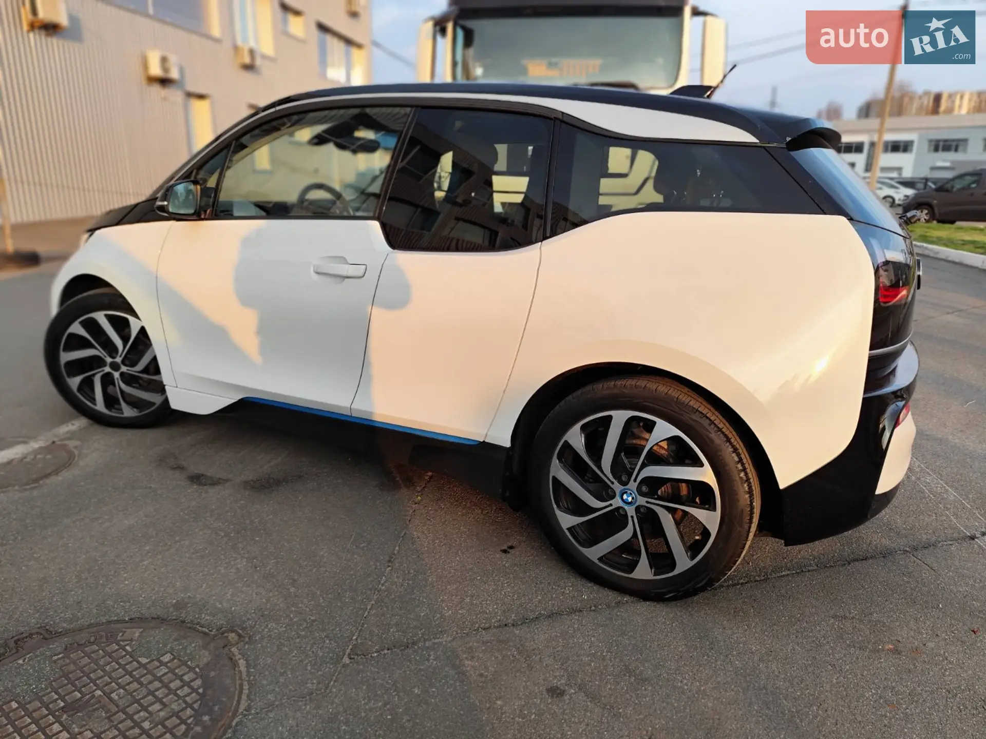 2019 BMW i3 - мініатюра 4