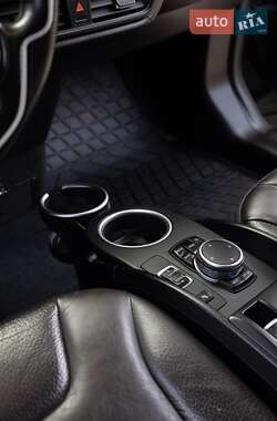 Хэтчбек BMW I3 2015 в 