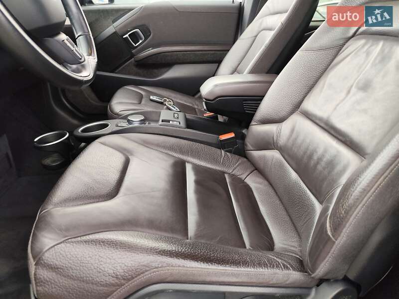 Хэтчбек BMW I3 2016 в Киеве