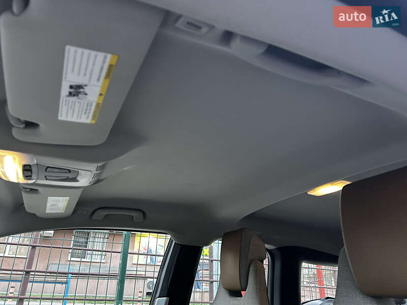 Хэтчбек BMW I3 2014 в Киеве