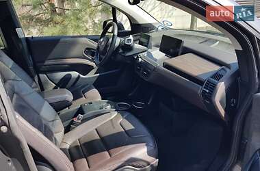 Хетчбек BMW I3 2016 в 