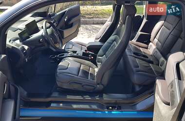 Хетчбек BMW I3 2016 в 