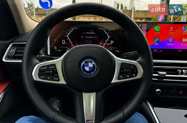 Седан BMW I3 2022 в 