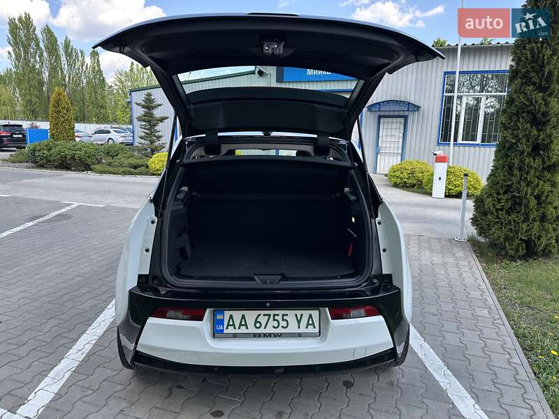 Хэтчбек BMW I3 2016 в Броварах