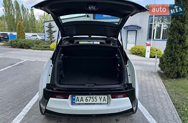 Хетчбек BMW I3 2016 в 