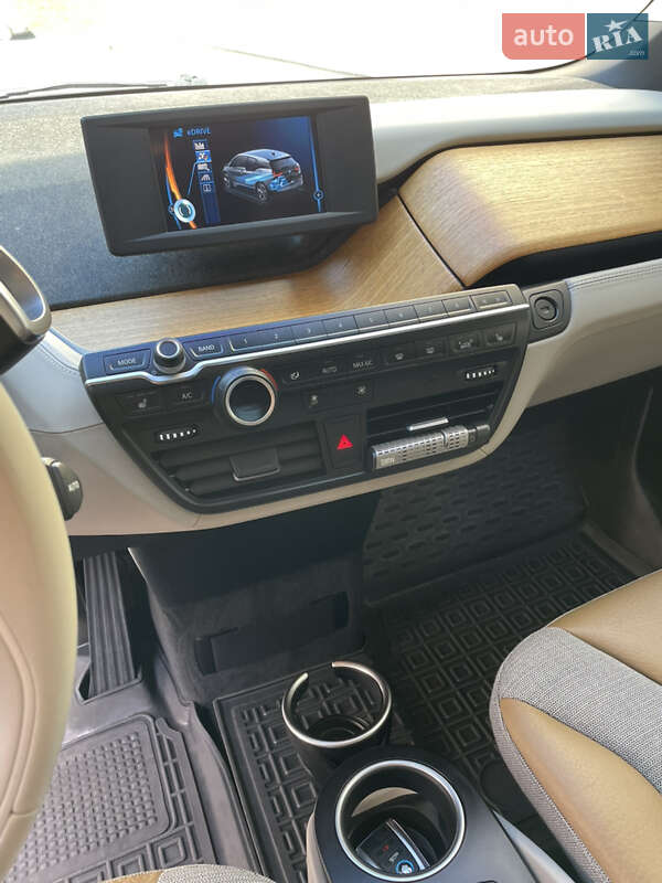 Хэтчбек BMW I3 2015 в Полтаве