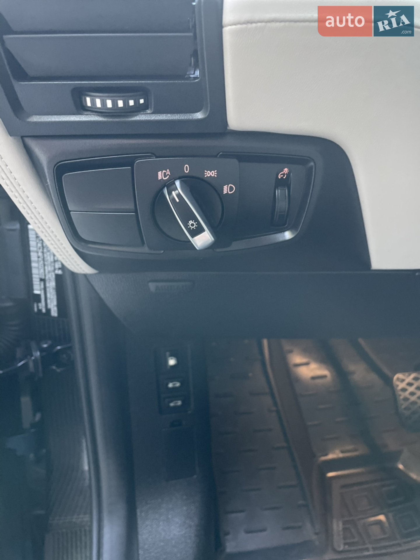 2015 BMW i3 - мініатюра 18