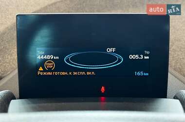 Хетчбек BMW I3 2019 в 