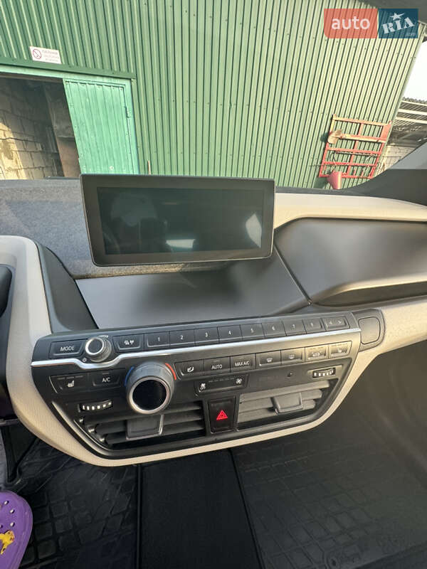 Хэтчбек BMW I3 2016 в Киеве