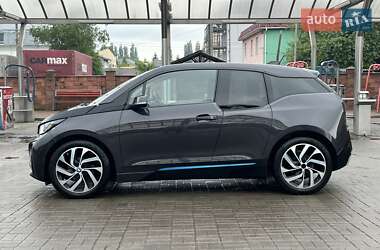 Хетчбек BMW I3 2015 в 
