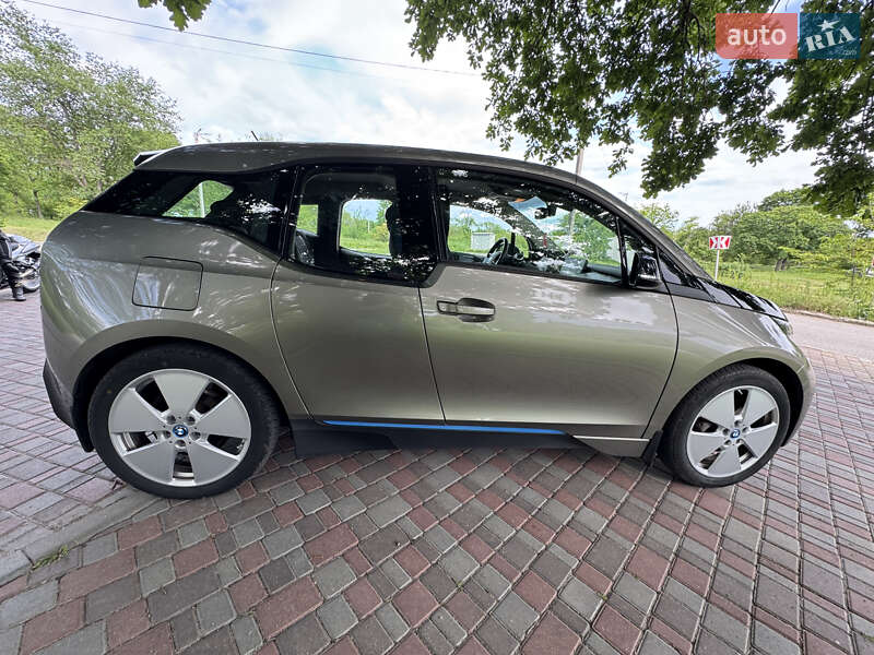 Хетчбек BMW I3 2015 в Кропивницькому