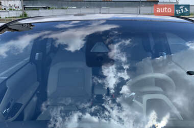 Хетчбек BMW I3 2014 в 