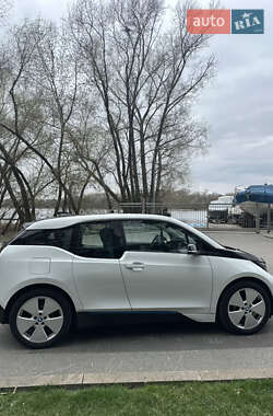 Хэтчбек BMW I3 2016 в 