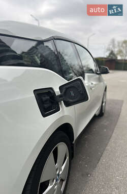 Хэтчбек BMW I3 2016 в 