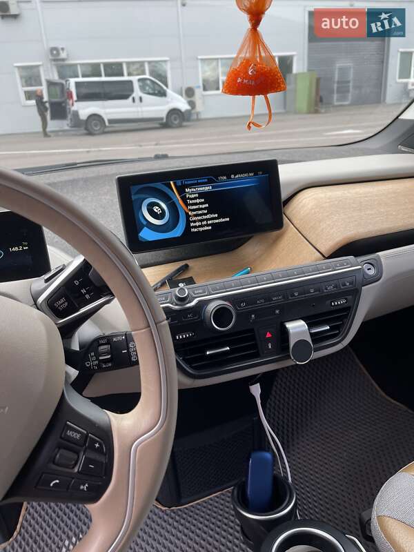 Хэтчбек BMW I3 2014 в Киеве