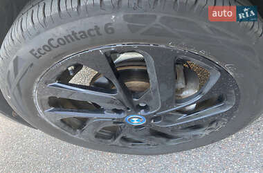 Хэтчбек BMW I3 2014 в 