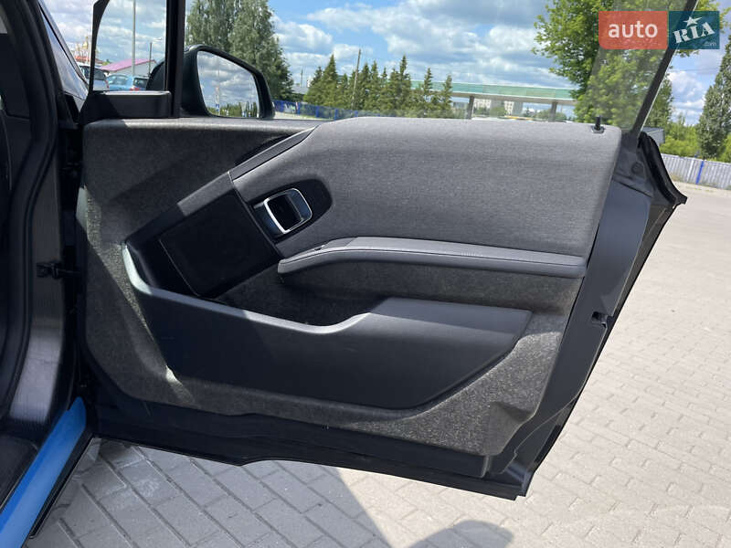 Хэтчбек BMW I3 2016 в Ковеле