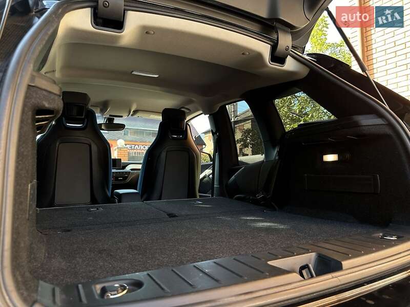 Хэтчбек BMW I3 2017 в Софиевской Борщаговке фото 21 Хэтчбек BMW I3 2017 в Софиевской Борщаговке