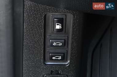Хэтчбек BMW I3 2015 в 