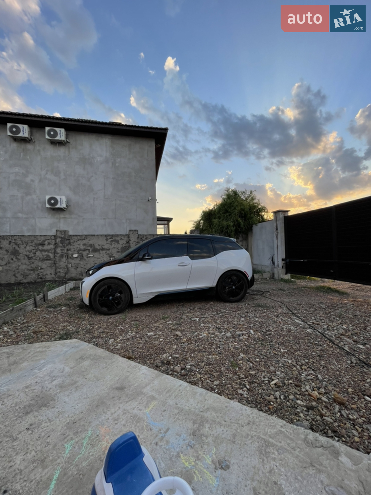 2015 BMW i3 - мініатюра 13