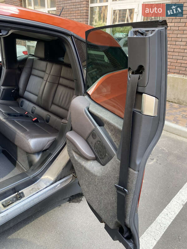 Хэтчбек BMW I3 2014 в Киеве