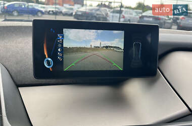 Хэтчбек BMW I3 2015 в 