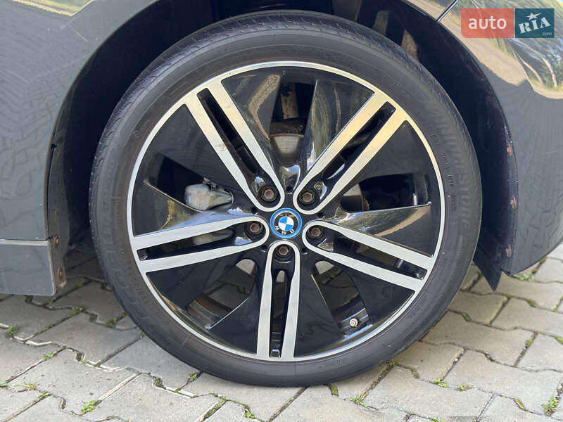 Хэтчбек BMW I3 2014 в Луцке