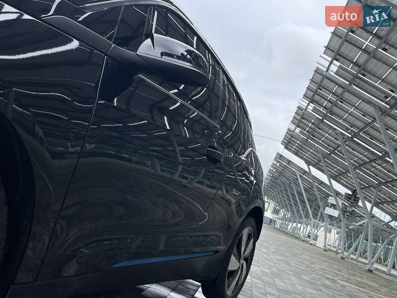 Хэтчбек BMW I3 2015 в Львове