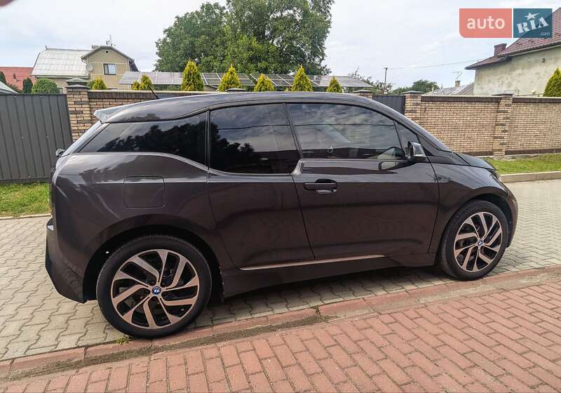 Хэтчбек BMW I3 2015 в Черновцах