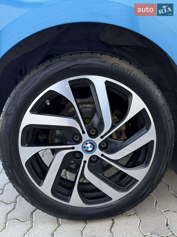 Хэтчбек BMW I3 2017 в Радехове