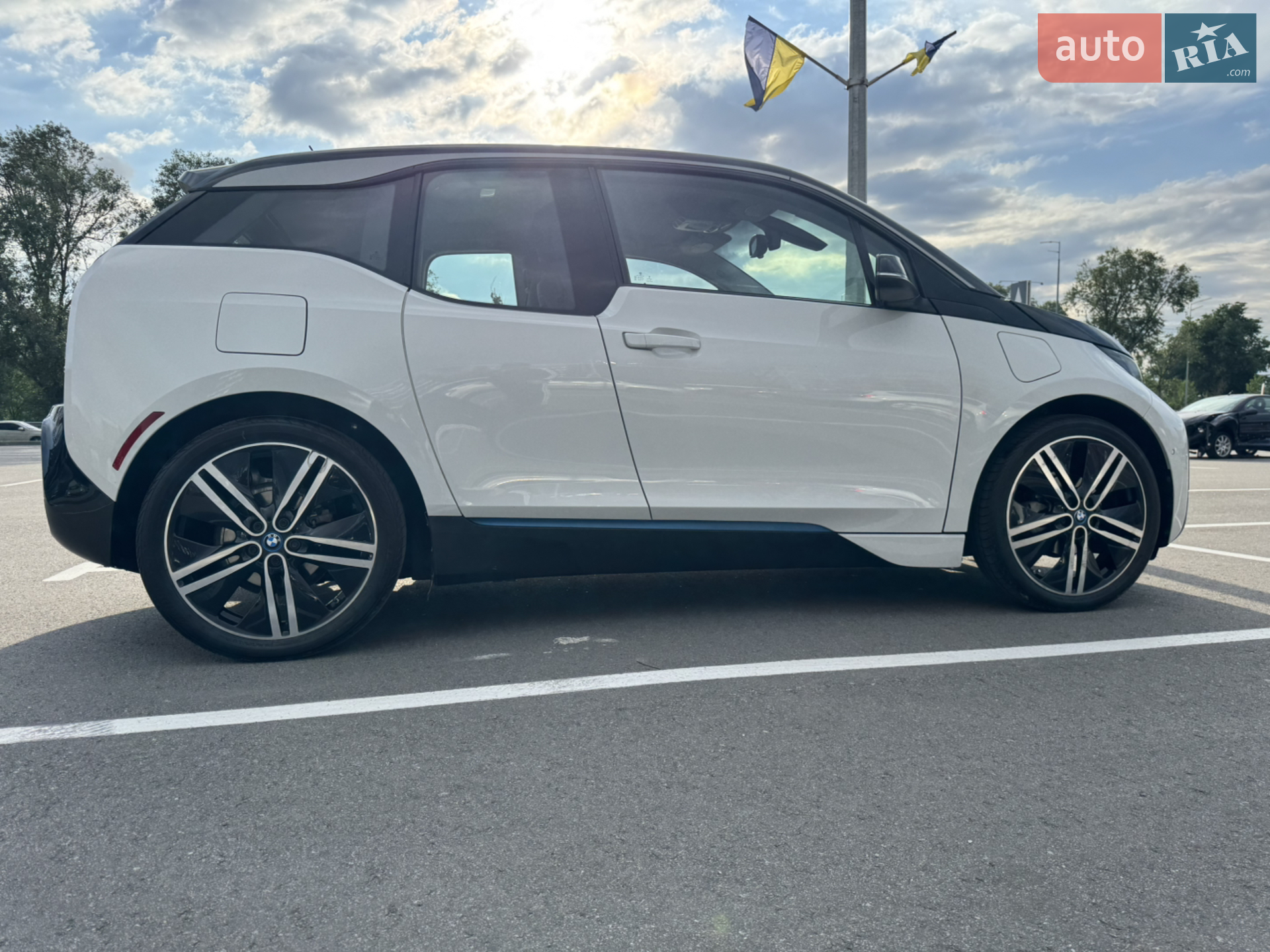 2018 BMW i3 - мініатюра 27