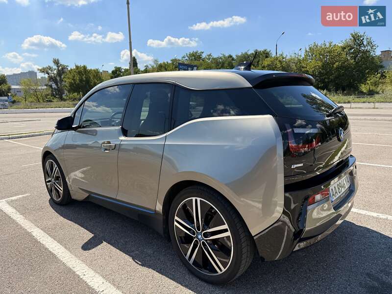 Хэтчбек BMW I3 2016 в Киеве